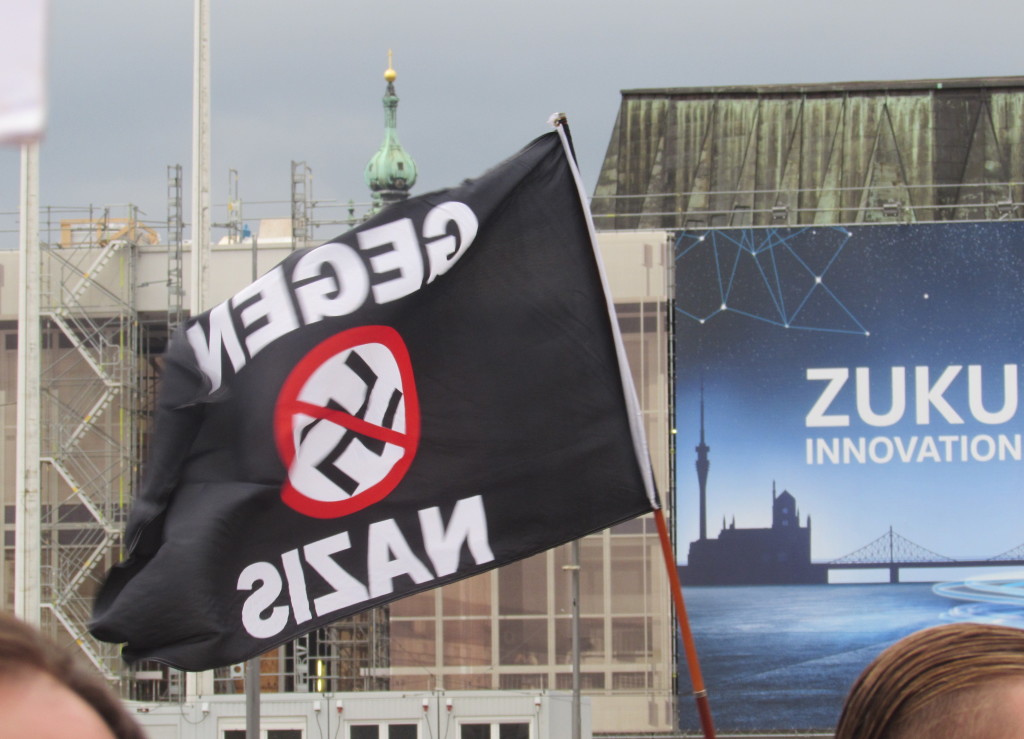 PegidaGegenNazisDresden